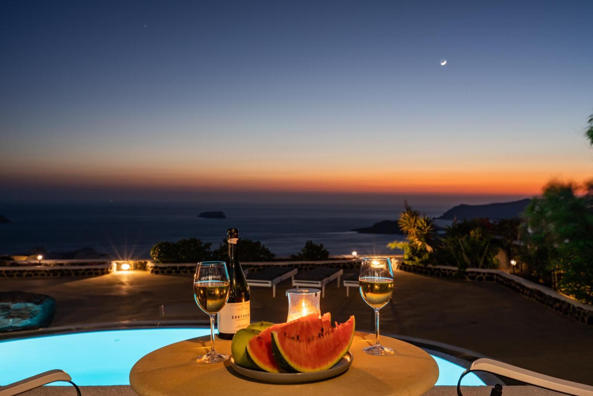 Villa Oinos - Sunset Views Ormos Athinios エクステリア 写真