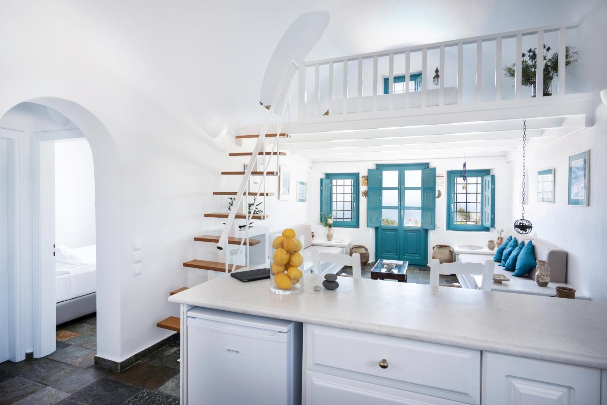 Villa Oinos - Sunset Views Ormos Athinios エクステリア 写真
