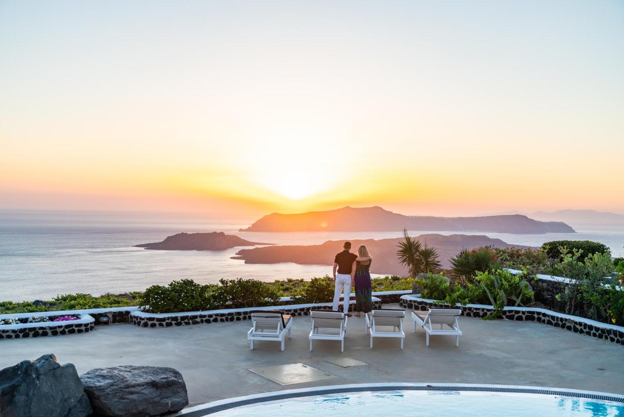 Villa Oinos - Sunset Views Ormos Athinios エクステリア 写真